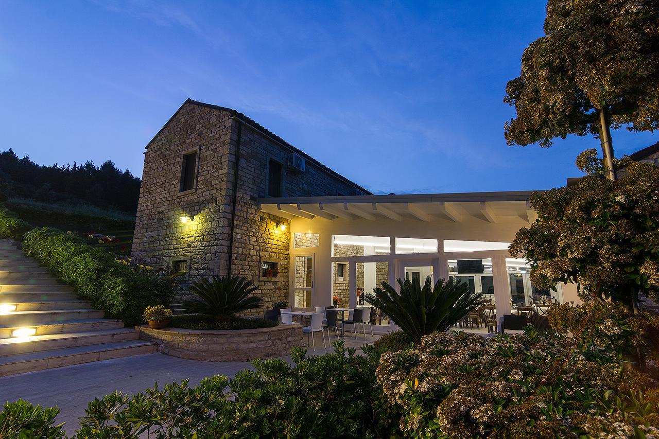 Hotel Ristorante Solelago Guardialfiera Exterior foto